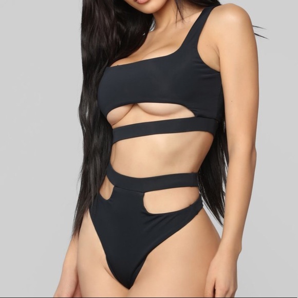 NWT - Fashion Nova sexy bikini set - Picture 2 of 7